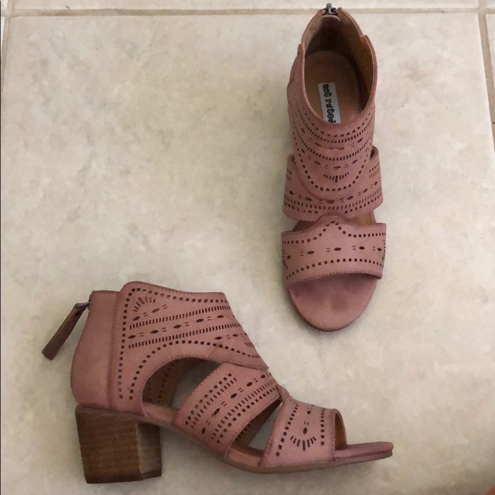 ModCloth Booties - Picture 2 of 5